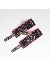 Черные кожаные наручники с розовой строчкой - Crazy Handmade - купить с доставкой в Березниках