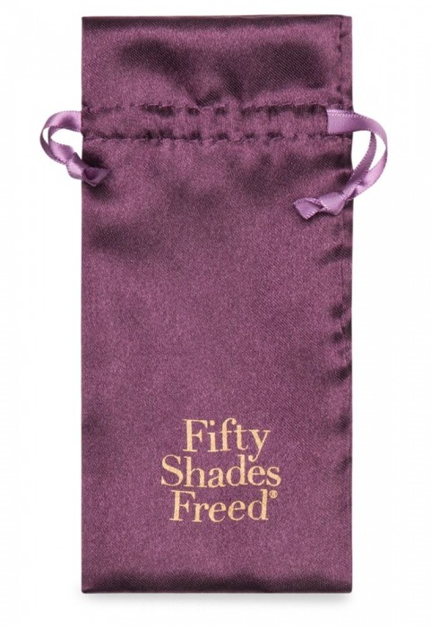 Золотистые зажимы для сосков и клитора All Sensation Nipple and Clitoral Chain - Fifty Shades of Grey - купить с доставкой в Березниках